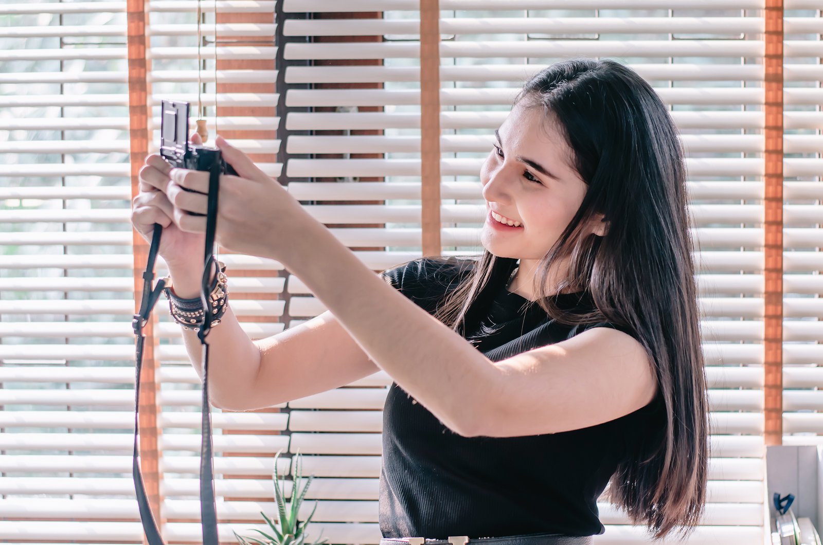 Budget Full-Frame Photography: What You're Getting (and Giving Up) With Nikon's Latest