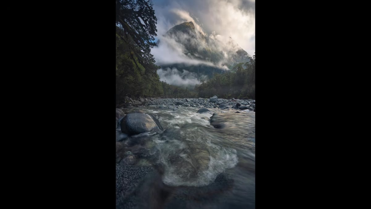 Transcript reference to 1/6 second shutter speed for water motion