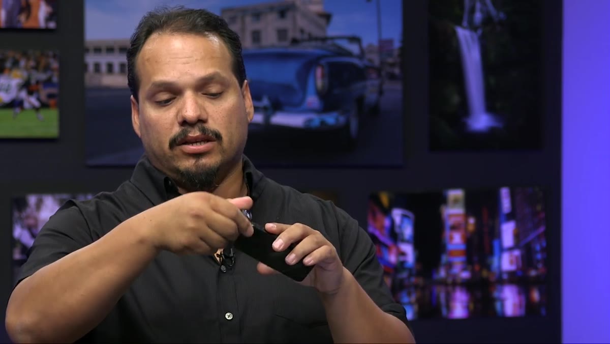 RC flipping the lens element to demonstrate 21x configuration