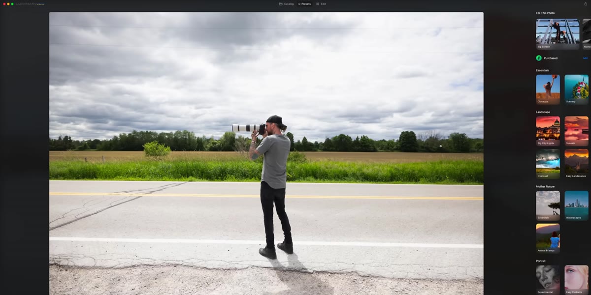 Luminar Neo interface with photo loaded and presets panel open