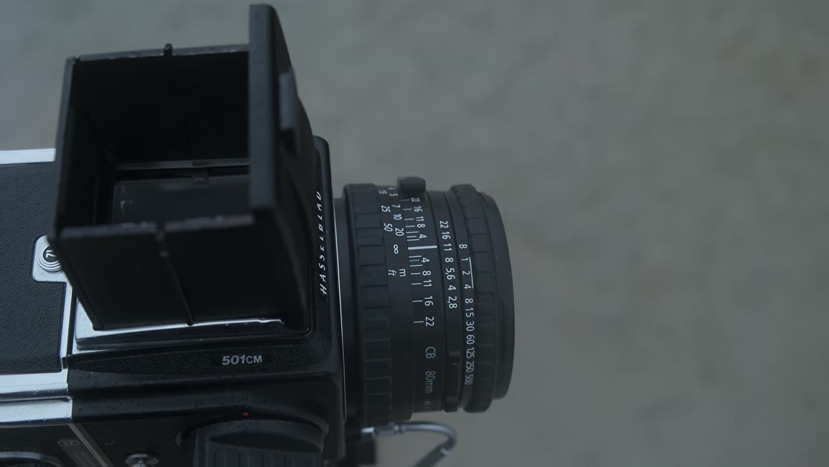 Camera settings shown: f/11 at two seconds