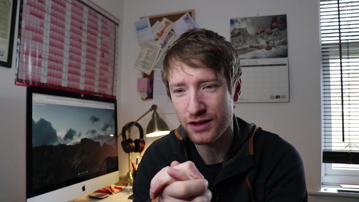 caption: Heaton discussing the importance of a unifying theme