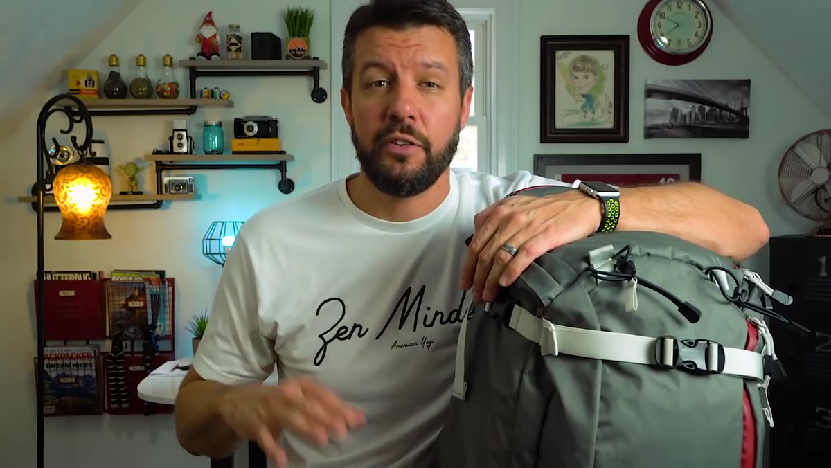 Mark holding the Ajna bag, giving an overview of its exterior design