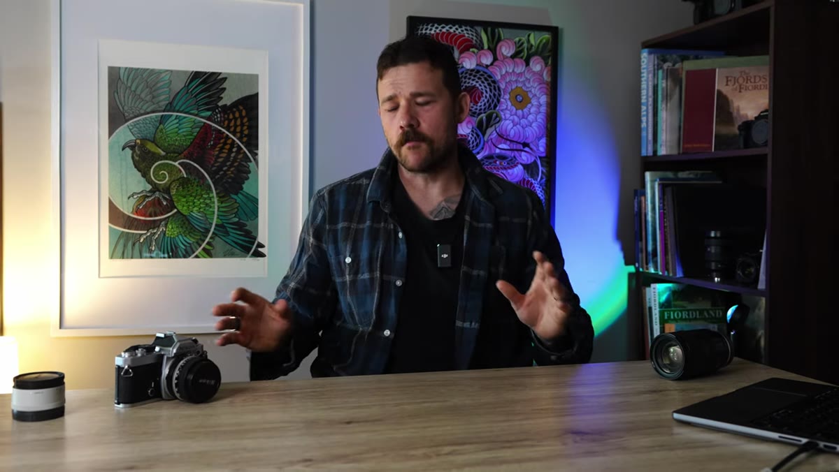 Patino explaining how the photo presents itself when you stop forcing it