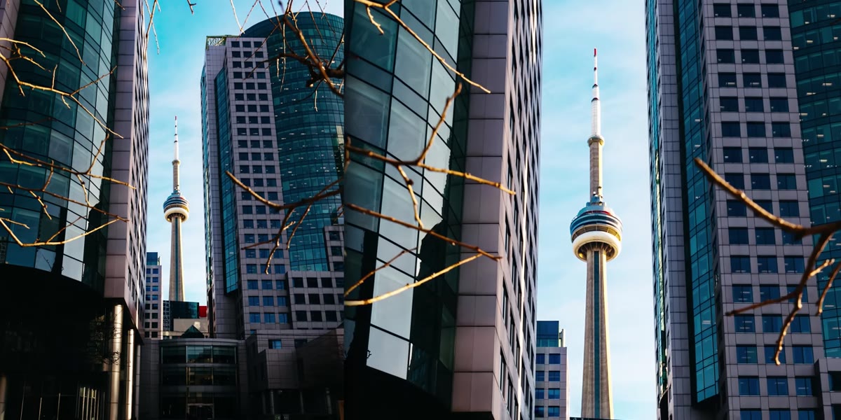 Peter describing the CN Tower photo as a nice but standard shot