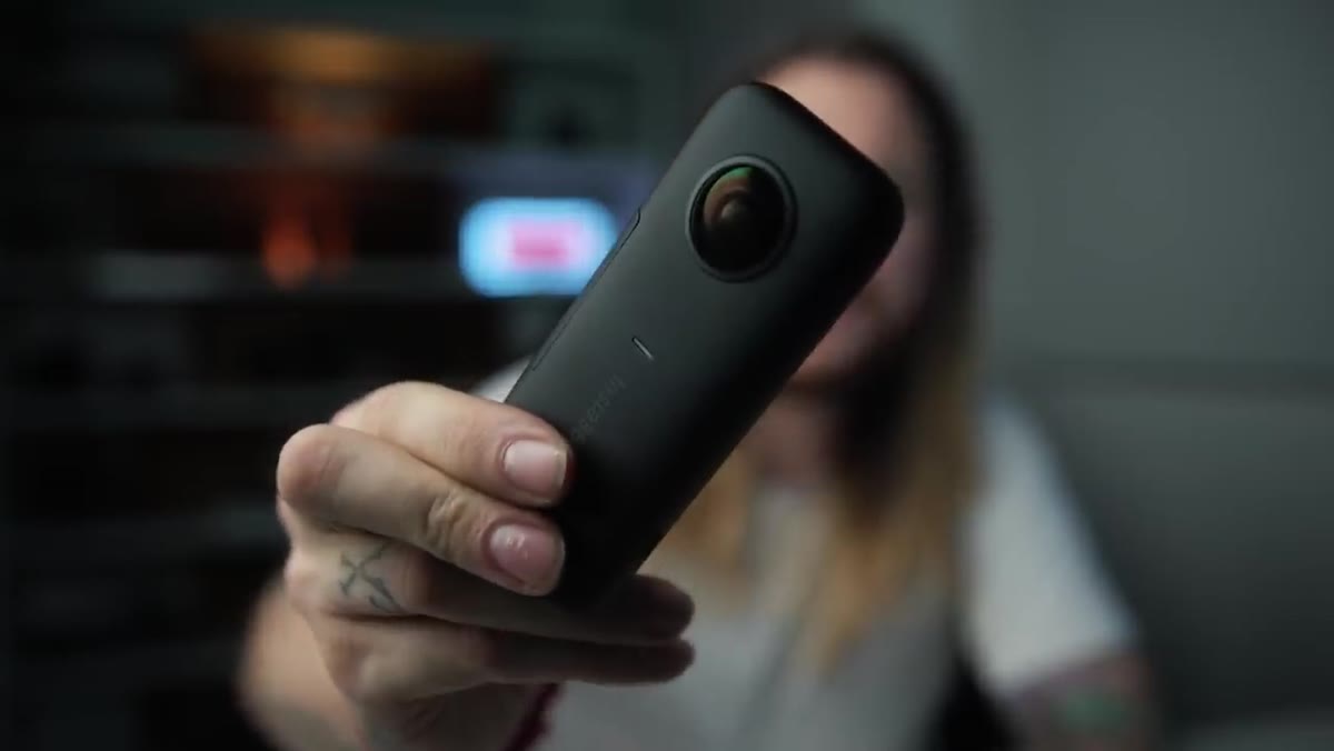 Close-up of the Insta360 ONE X camera body