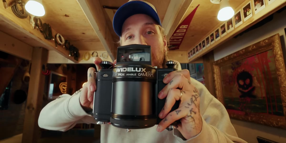 Medium format Widelux on surface, large and heavy body visible