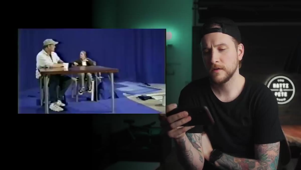 Two dolly systems moving in opposite directions on a set