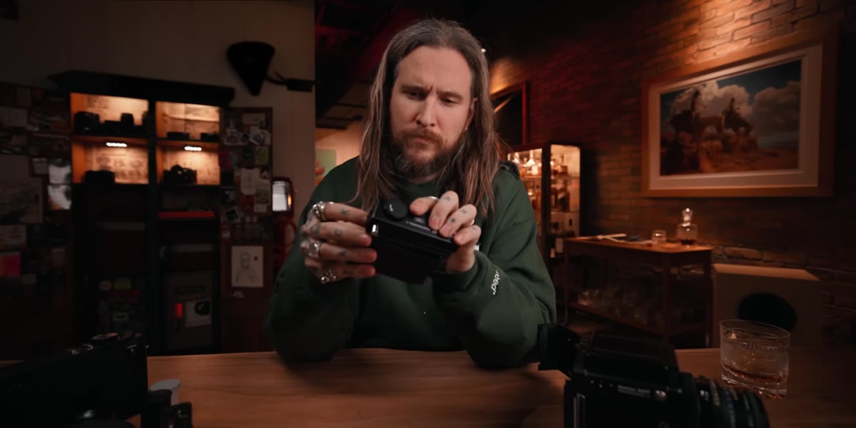 Discussion of nostalgia and the rise of analog formats
