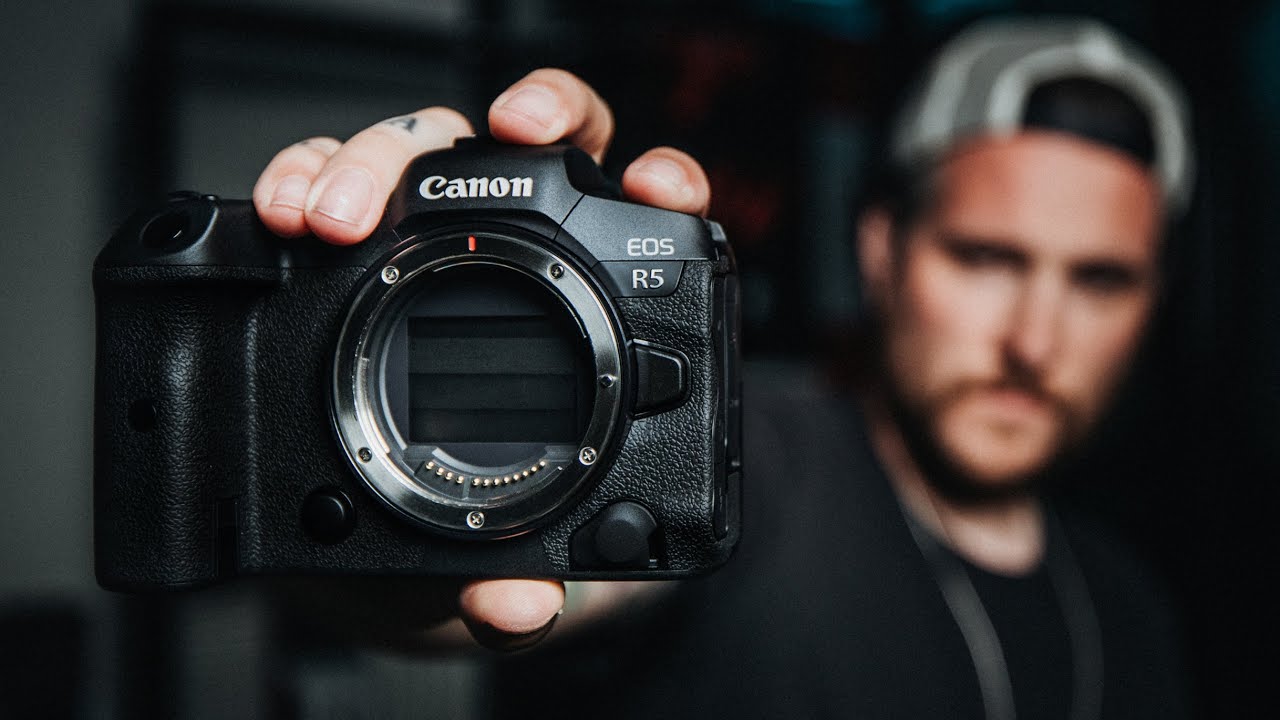What the Canon EOS R5 Actually Feels Like to Use - A Working Shooter's Breakdown